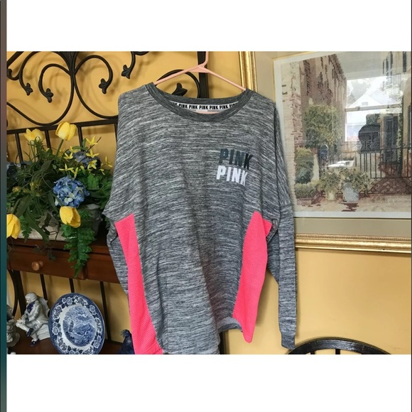 Victoria secret sweatshirt - Picture 4 of 5